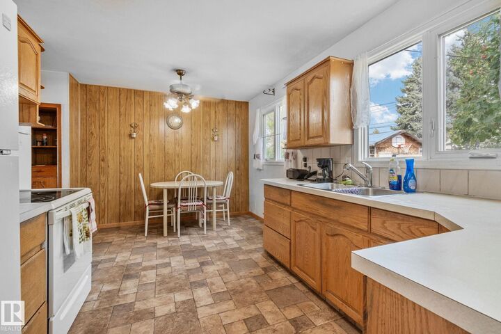 Property Photo:  10328 Lauder Avenue NW  AB T5E 5P6 