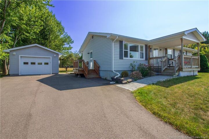 12 Barbara Street  Hampton NB E5N 5P4 photo