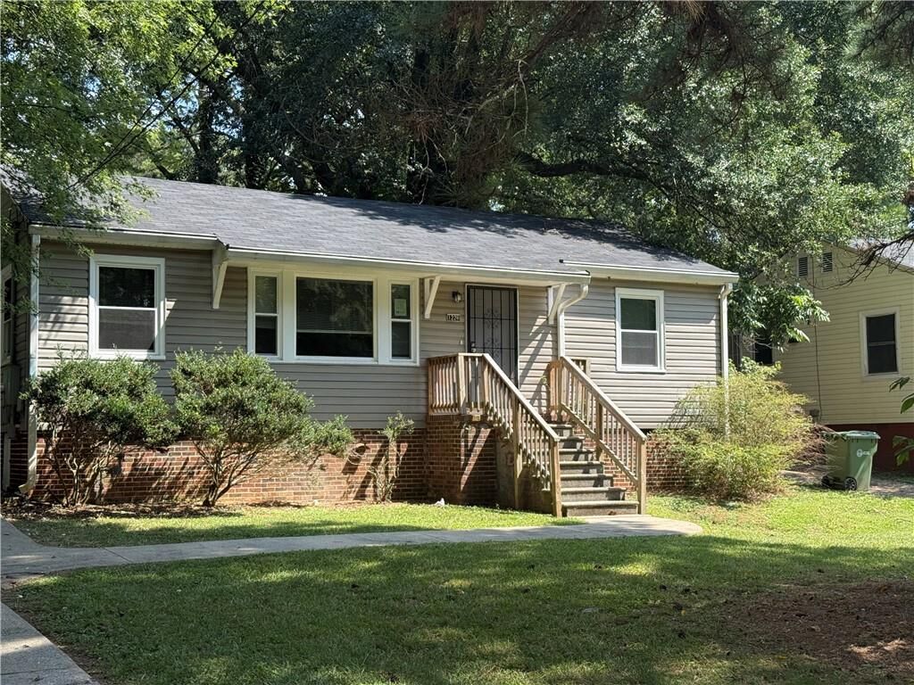 Property Photo:  1228 Elizabeth Avenue SW  GA 30310 
