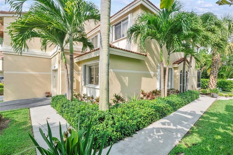 Property Photo:  3441 Deer Creek Palladian Cir 3441  FL 33442 