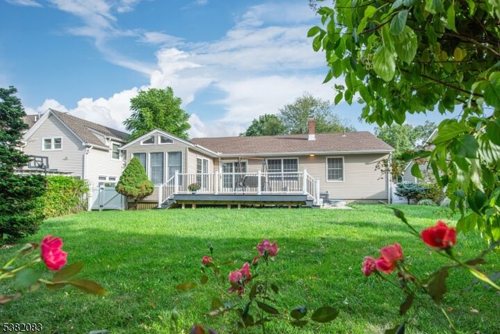 296 Northview Ter  Springfield Twp. NJ 07081 photo