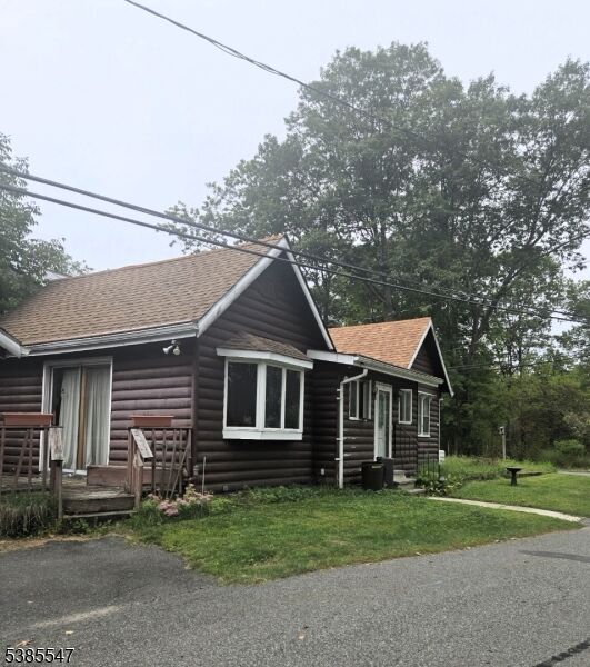 61 Pequot Trl  Jefferson Twp. NJ 07438 photo