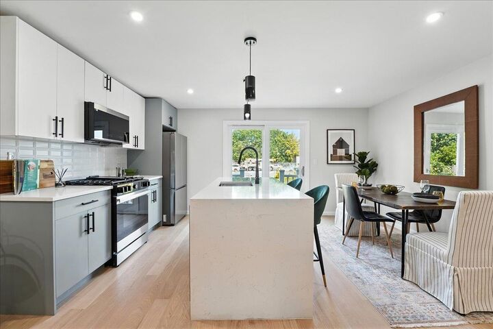 Property Photo: 366 7th St 1 NJ 07302