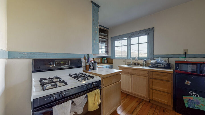 Property Photo:  902 E Street  CA 95501 
