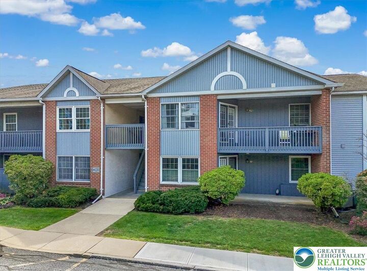 Property Photo:  4628 Cheryl Drive  PA 18017 