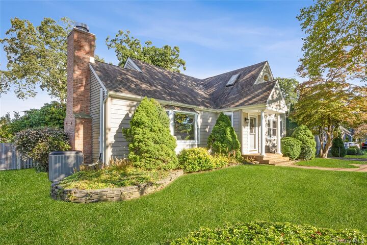 Property Photo:  735 Durham Road  NY 11782 