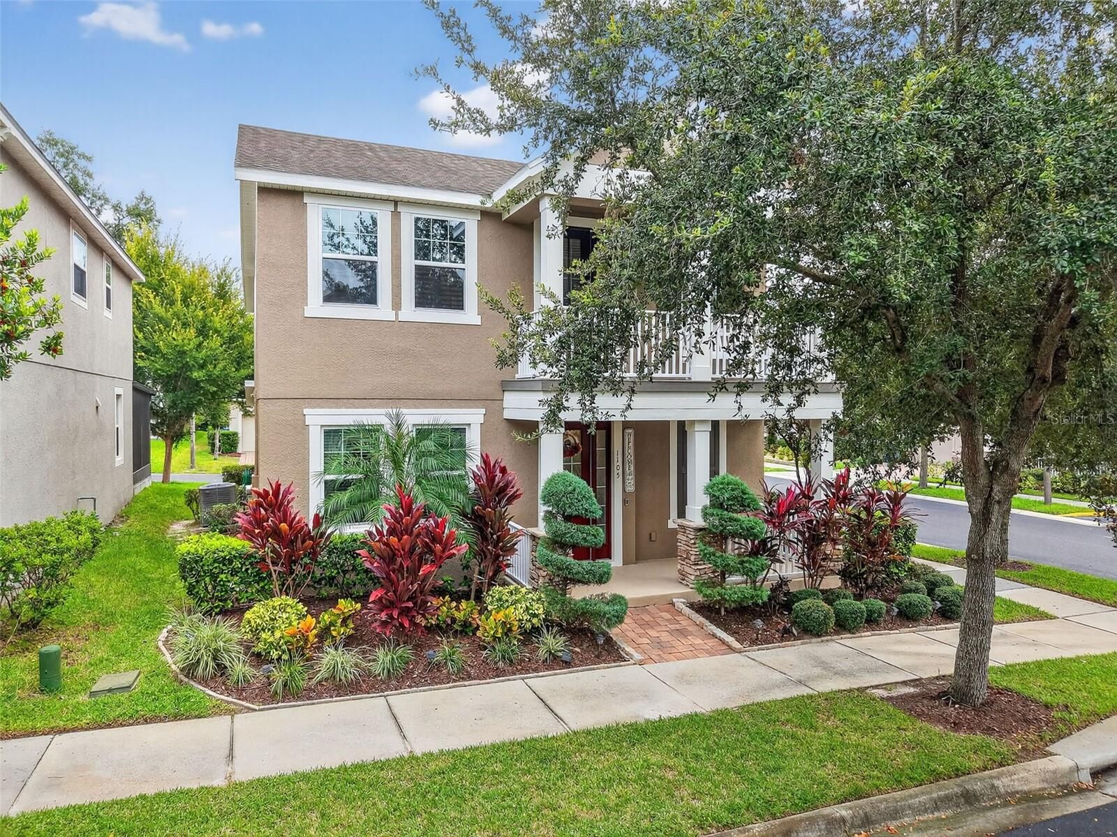 Property Photo:  1105 Eagle Run Way  FL 34761 