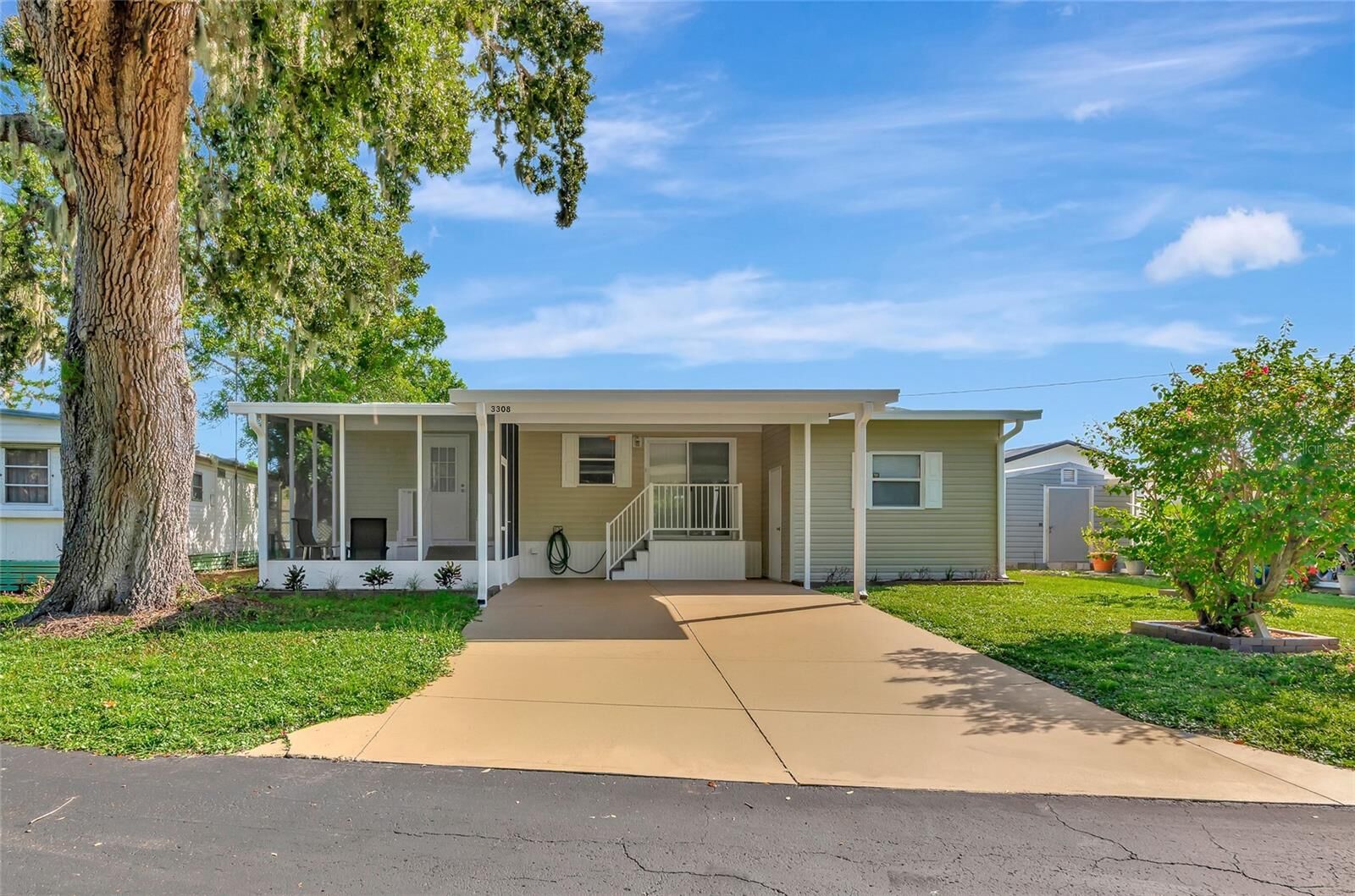 Property Photo:  3308 Anastasia Place  FL 34222 