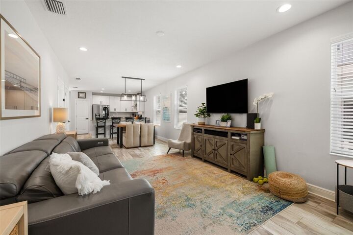 Property Photo:  5503 N 15th Street  FL 33610 