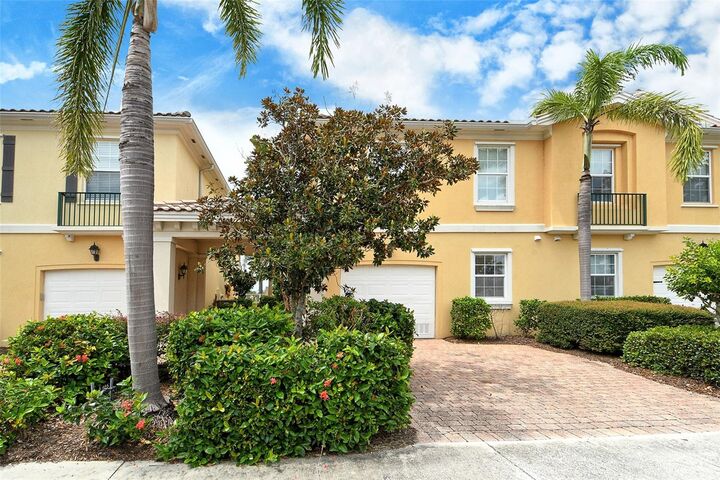 1400 Burgos Drive  Sarasota FL 34238 photo