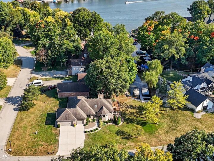 Property Photo:  815 Morse Landing Drive  IN 46034 