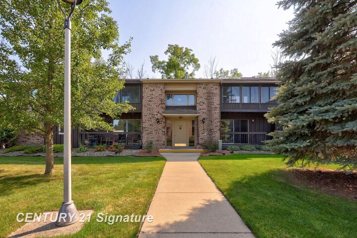 Property Photo:  6091 Western Drive 61  MI 48638 