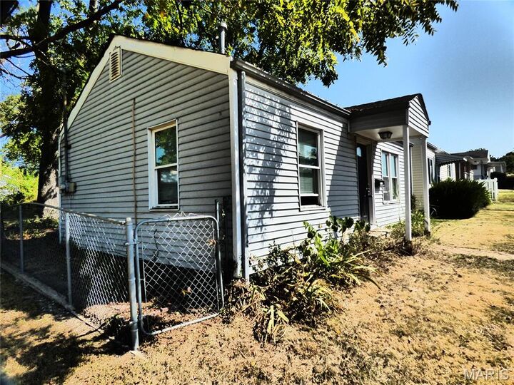 Property Photo:  7059 Lansdowne Avenue  MO 63109 