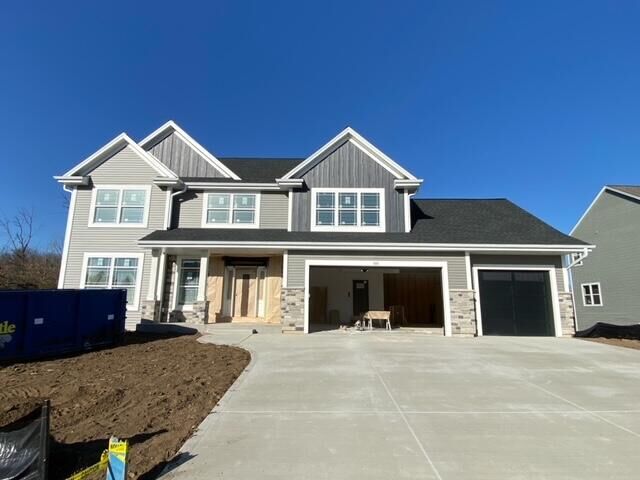 Property Photo:  935 Kohlwey Dr  WI 53024 