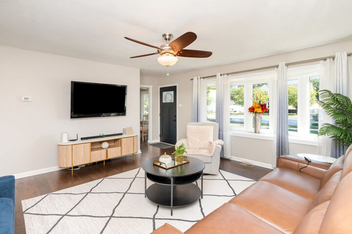 Property Photo:  9312 S 49th Avenue  IL 60453 
