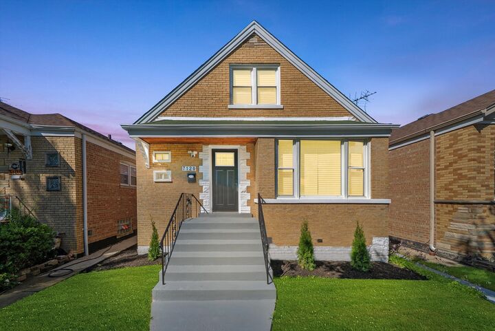 Property Photo:  7120 S Lawndale Avenue  IL 60629 