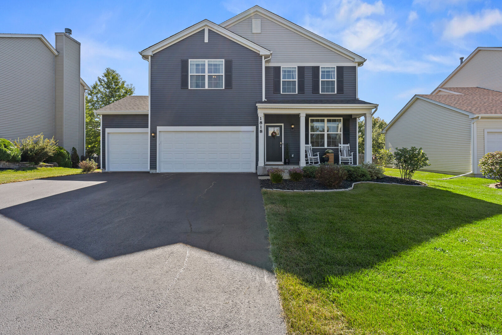 Property Photo:  1818 Cashel Lane  IL 60050 