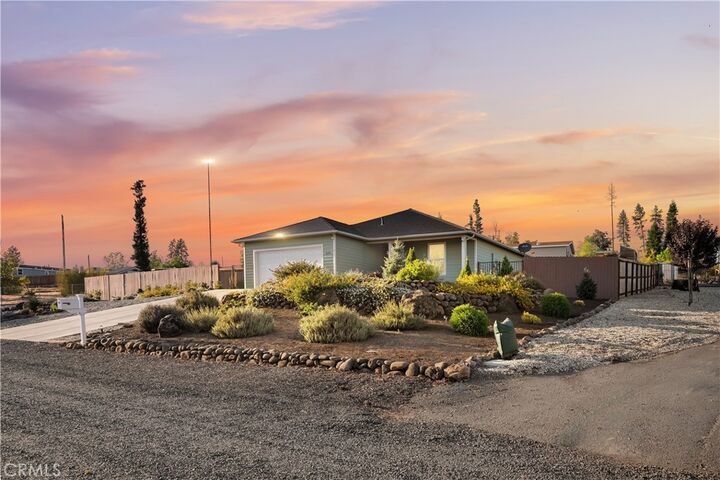 Property Photo:  699 Edwards Lane  CA 95969 