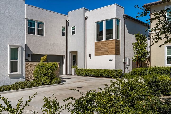 Property Photo: 211 Brackens CA 92630