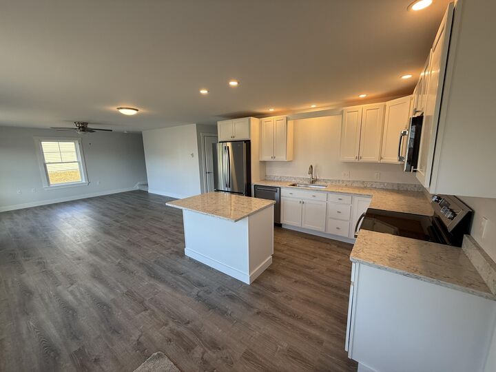Property Photo:  44 Tinker Meadow Way 40  ME 04605 