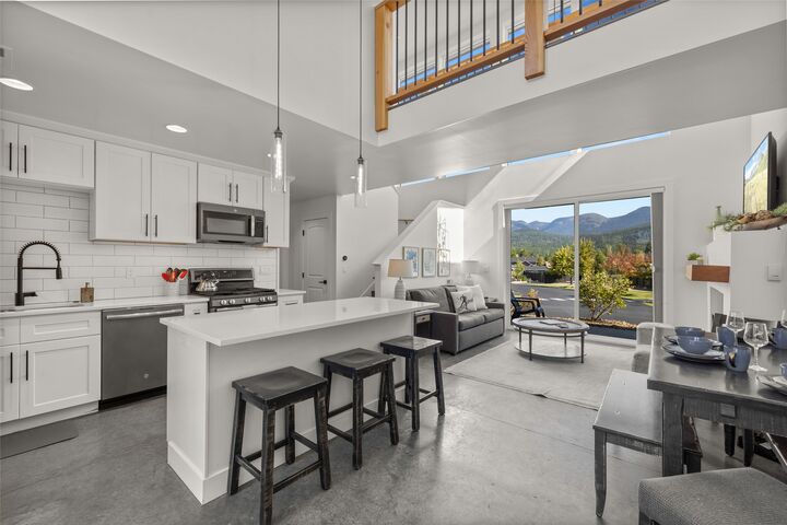 Property Photo: 114 Jasper Loop MT 59937