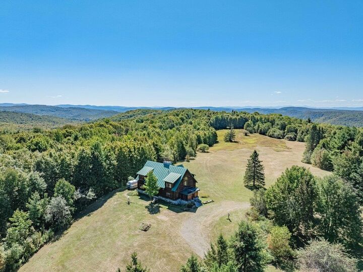 Property Photo:  985 Grandview Road  VT 05679 