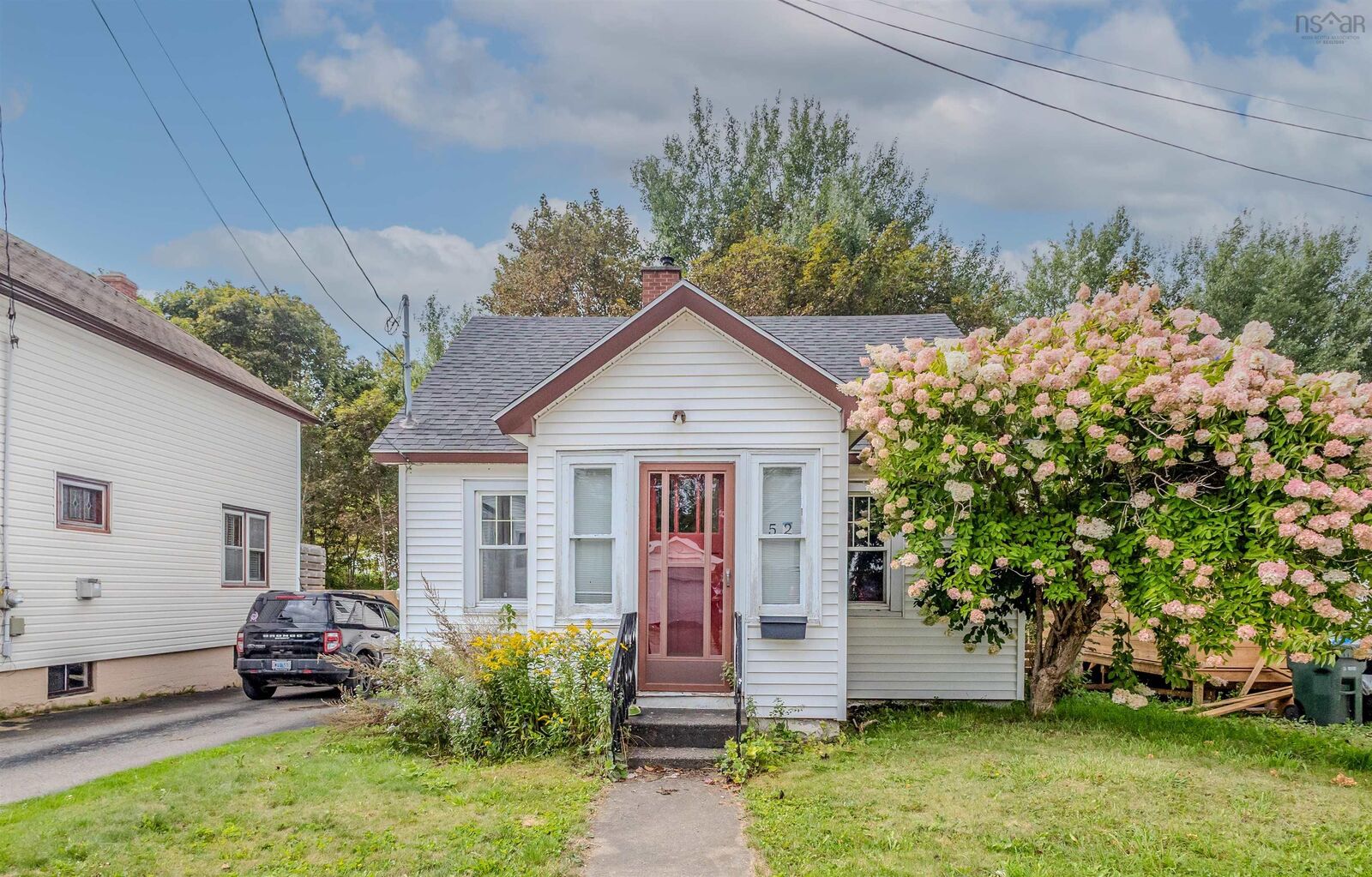 Property Photo:  52 Harrison Avenue  NS B1S 2Y2 
