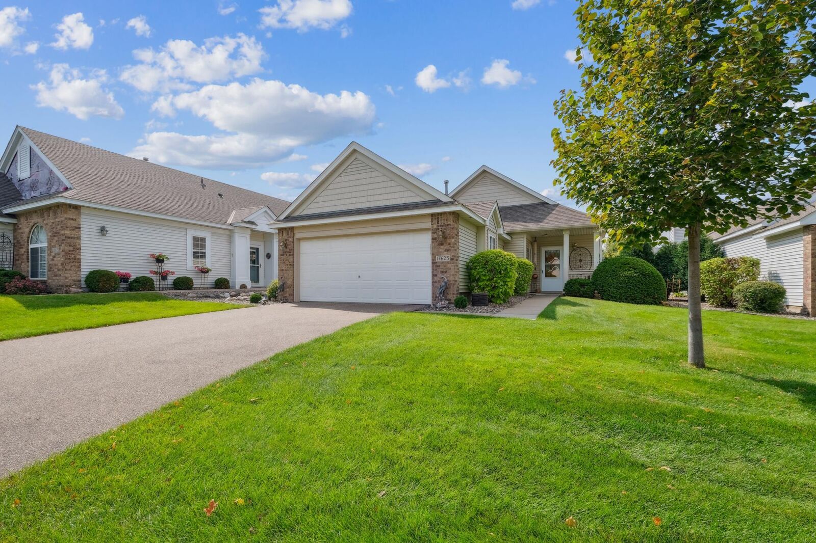 Property Photo: 17625 43rd Avenue N MN 55446