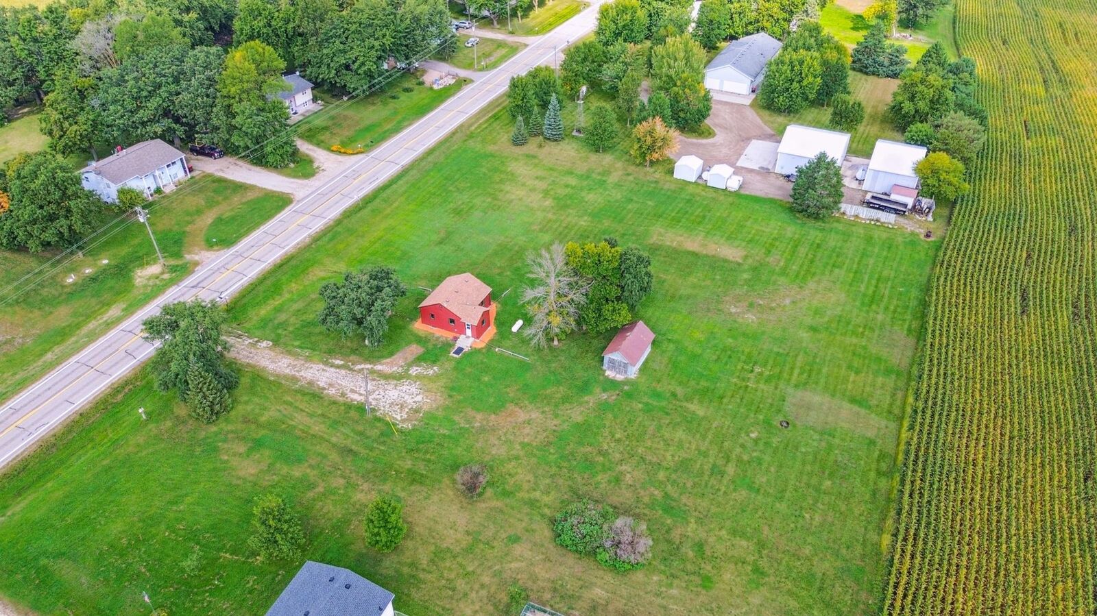 Property Photo:  1614 County Road 6 NW  MN 55302 