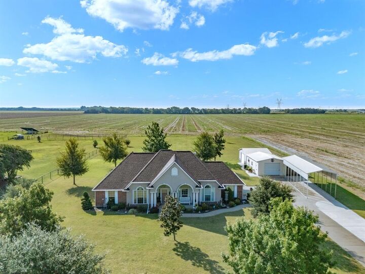 Property Photo:  356 Epps Road  TX 75152 