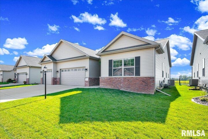 Property Photo:  11119 N Tuscany Ridge Court  IL 61525 