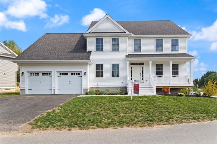 Property Photo: 66 3 Parish Rd MA 01833