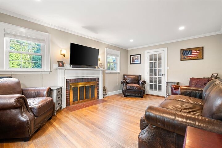 Property Photo:  444 W Squantum St  MA 02171 