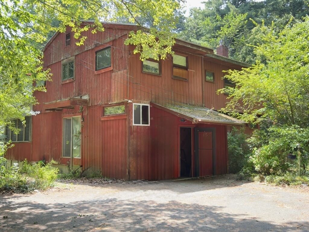 Property Photo:  285 Massapoag Ave  MA 02067 