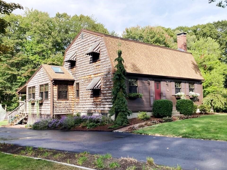 Property Photo:  60 Southgate Rd.  MA 02038 