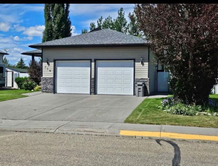 Photo de la propriété:  114 Poplar Drive  AB T7S 1X1 