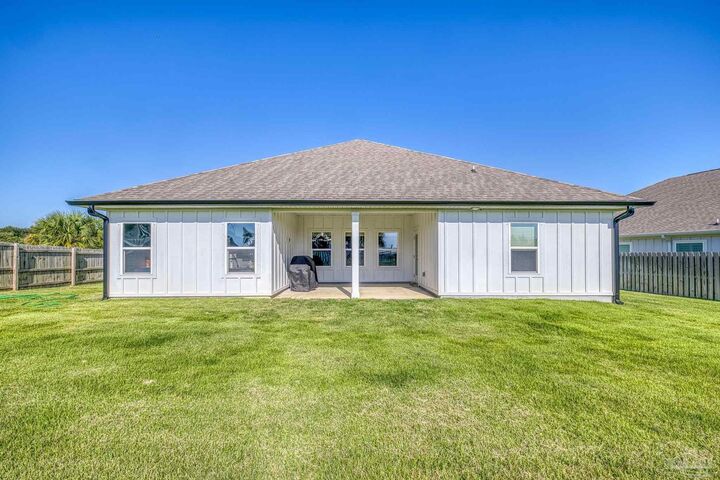 Property Photo: 1310 Sea Grove Ct FL 32563
