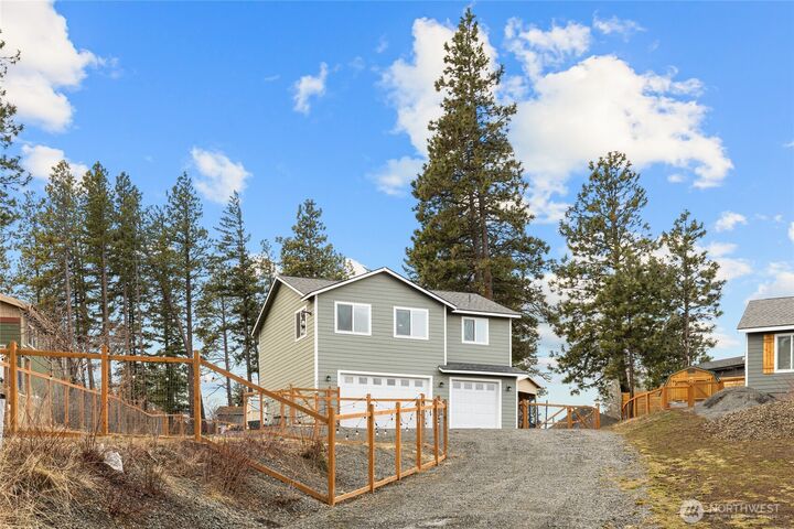 Property Photo:  451  Twin Lakes Road  WA 98922 