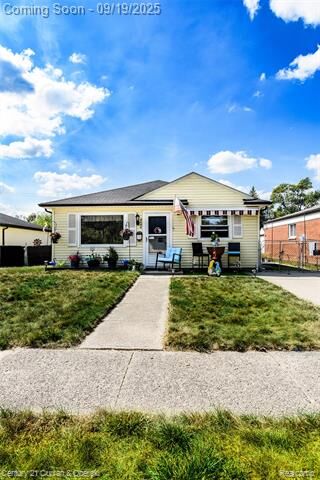 Property Photo: 4644 Gertrude Street MI 48125