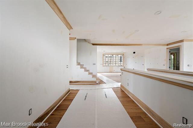 Property Photo:  1395 Northlawn Boulevard  MI 48009 