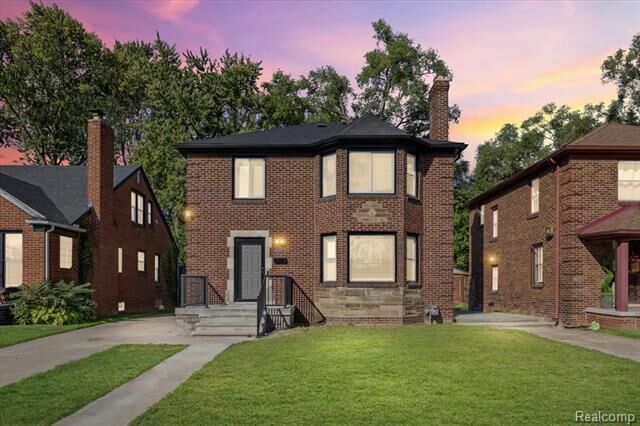 18237 Lesure Street  Detroit MI 48235 photo