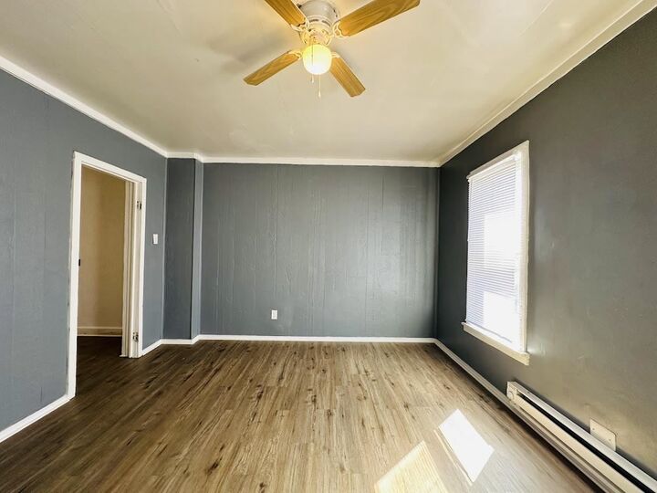 Property Photo:  1522 N E   Street 1524  IN 47374 