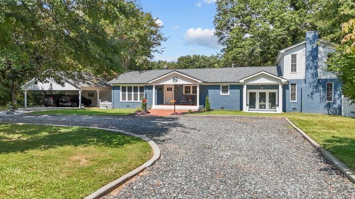 213 Harts Lane  Simpsonville SC 29681 photo