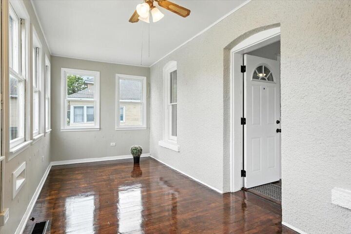 Property Photo:  2121 3rd  Avenue  IA 51501 