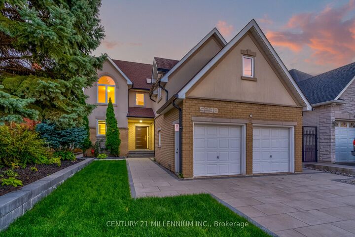 5230 Creditview Road  Mississauga ON L6W 2B3 photo