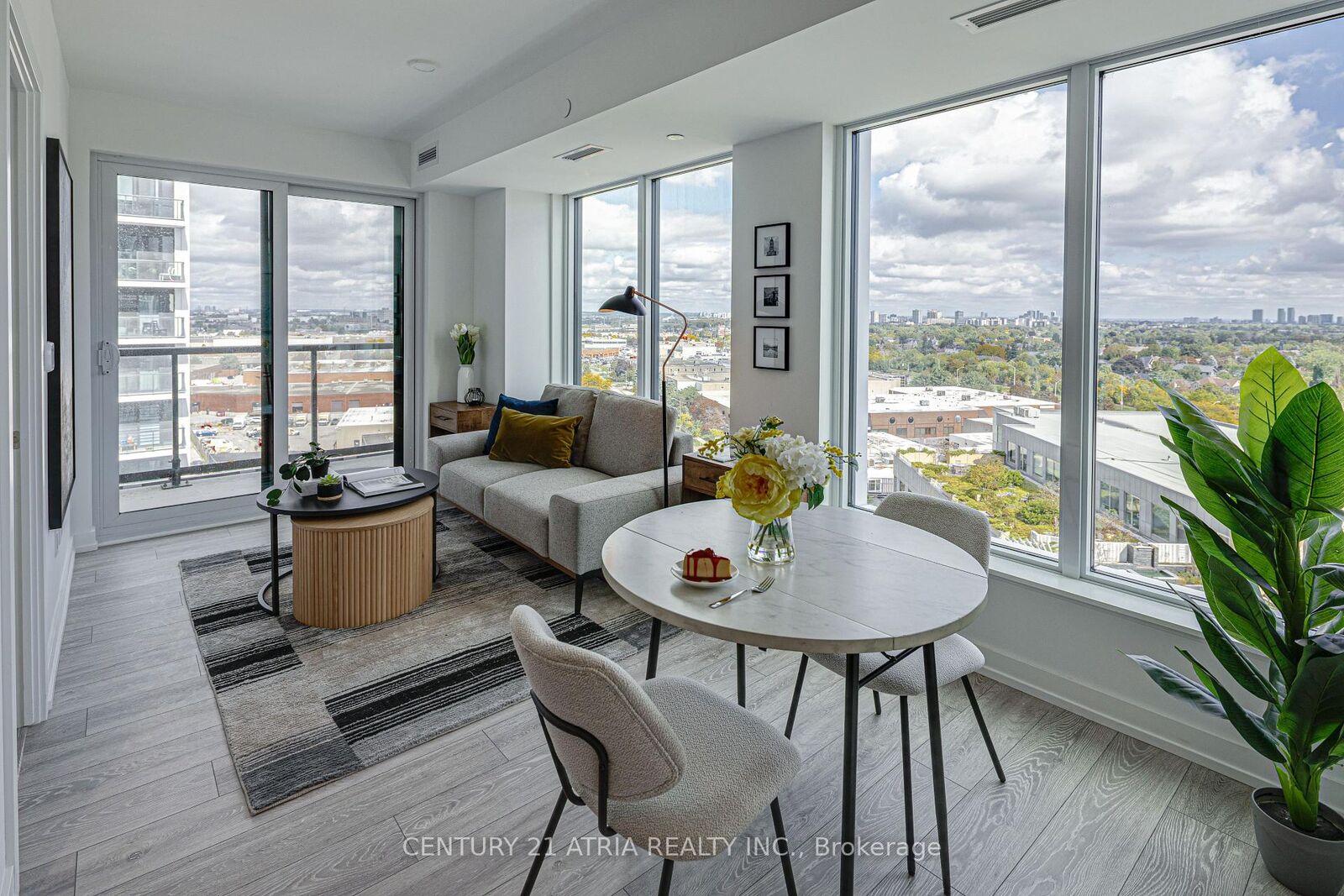 Property Photo: 1100 Sheppard Avenue W 1207 ON M3K 0E4