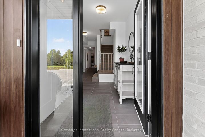 Property Photo:  117 Sladden Court 32  ON N0H 2P0 