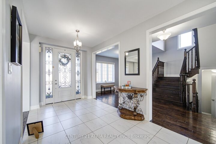 Property Photo:  10 Gladys Rolling Avenue  ON L0G 1M0 