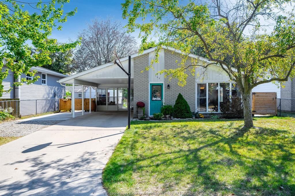 Property Photo:  193 James Avenue  ON N9Y 3N3 