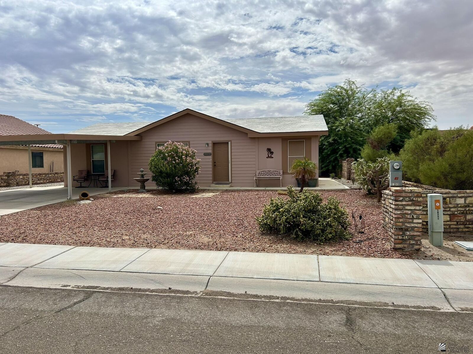 Property Photo: 10241 E 37 St AZ 85365